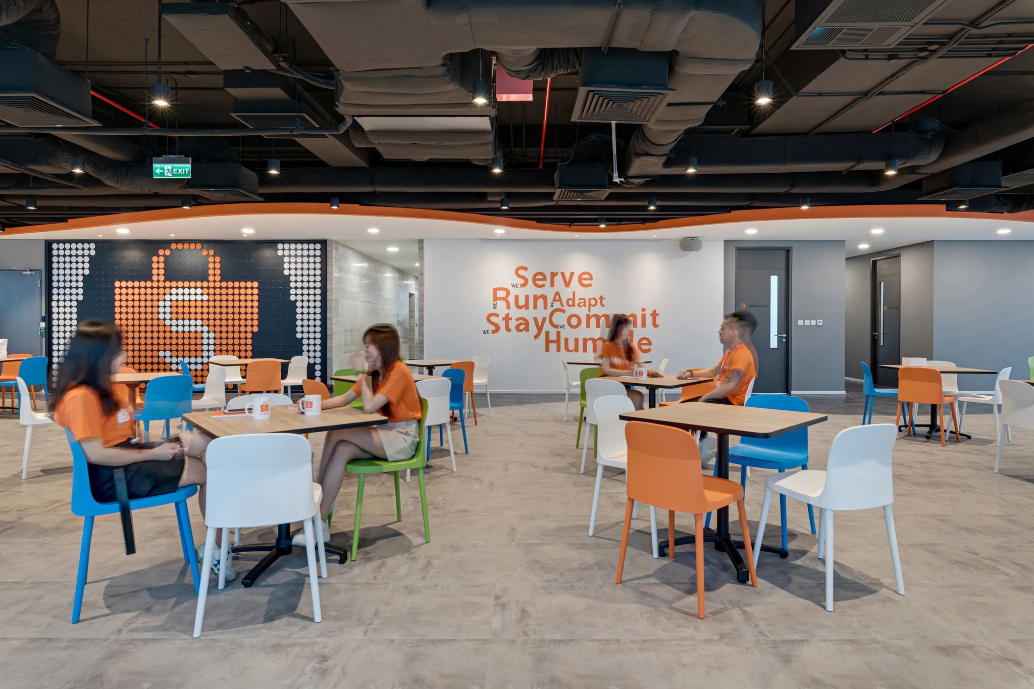 <figcaption>Pantry of Shopee Office by ADP</figcaption>